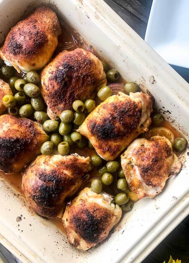 chicken thighs with green olives recipe
